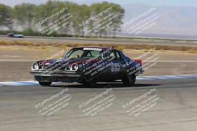 media/Oct-01-2022-24 Hours of Lemons (Sat) [[0fb1f7cfb1]]/10am (Front Straight)/